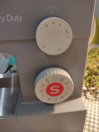 Máquina de coser Singer Heavy Duty