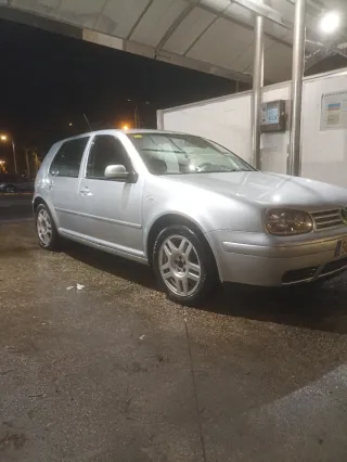 Volkswagen Golf 2002