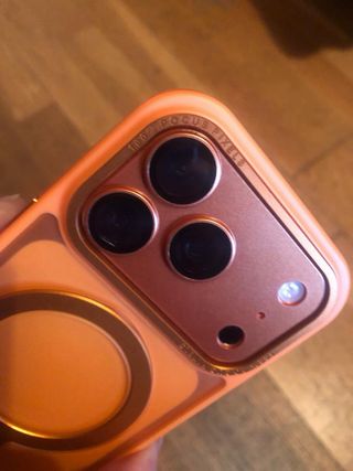 Funda iPhone 17 Pro Focus Pixels Plata