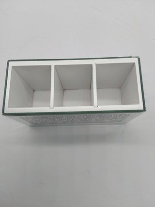 SERENA'S  Organizador de brochas de maquillaje con espejo  EN UNO DE LOS LADOS TIENE UNA ROTURA EL CRISTAL