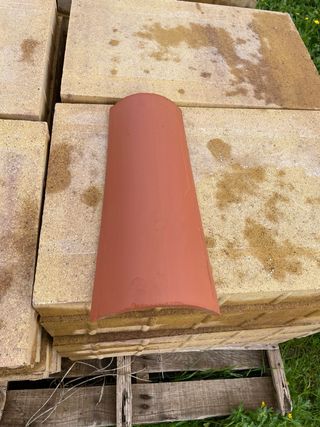 Teja árabe roja 40 cm