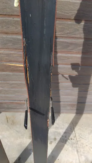 Esquís Elan y Fischer