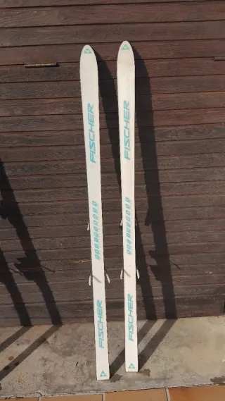 Esquís Elan y Fischer