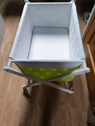 Minicuna Alondra con colchón y funda