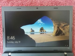 Portátil Lenovo i5 500GB HDD