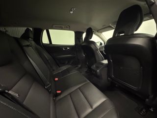 Volvo V60 B4 D PLUS DARK AUTO