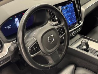 Volvo V60 B4 D PLUS DARK AUTO