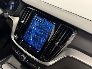 Volvo V60 B4 D PLUS DARK AUTO