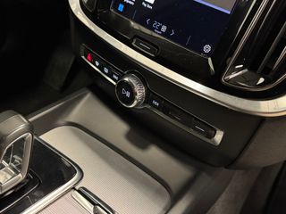 Volvo V60 B4 D PLUS DARK AUTO