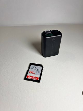 Sony ZV-E10 + Obiettivo 16-50mm