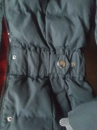 Parka acolchada de 52% plumas . Mujer Talla M