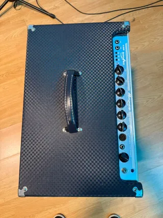 Ampeg Rocket Bass B200R