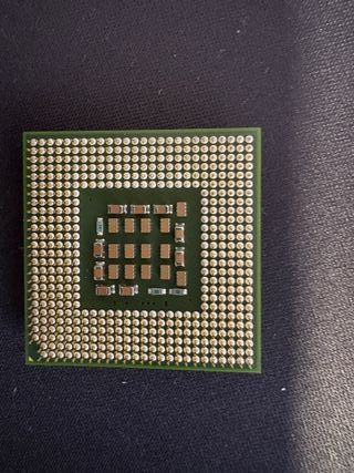 Lote Intel Pentium 4 3.00GHz, RAM, Placa Base