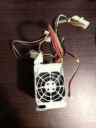 Lote Intel Pentium 4 3.00GHz, RAM, Placa Base