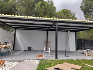 Pérgola bioclimática Solar