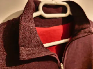 Jersey Inesis Cortavientos Burdeos