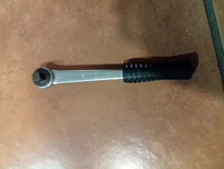 Lote de alicates,y mas