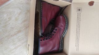 Dr Martens Granate Talla 37