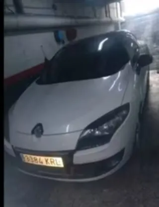 Renault megane cabrio 2013