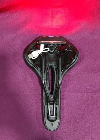 Sillín bicicleta estrecho azul