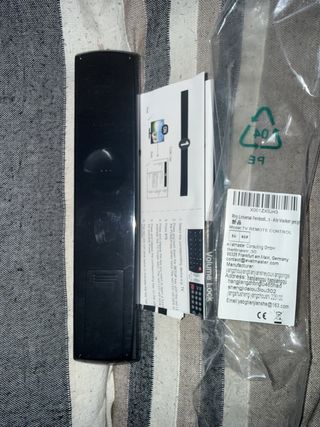 Mando TV Universal Riry