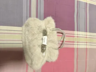 Bolso fiesta peluche beige y plata