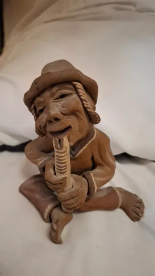 Figura cerámica Perú