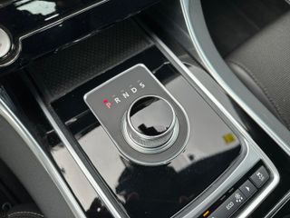 JAGUAR XE R-SPORT 180CV