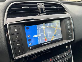 JAGUAR XE R-SPORT 180CV