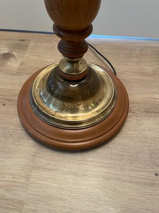 Lampada da terra vintage in legno e metallo