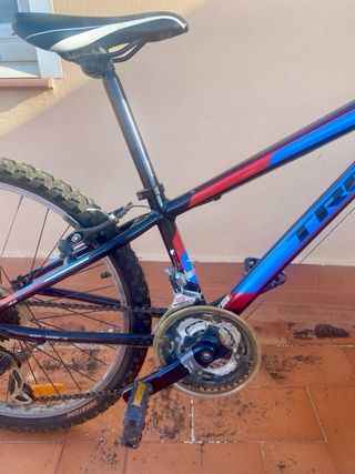 Bicicleta TREK MT 220 Montagna