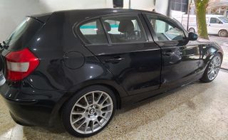 BMW Serie 1 2005.