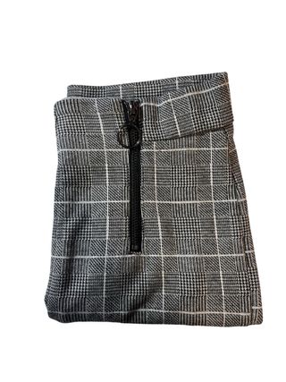 Pantalones de cuadros grises con cremalleras