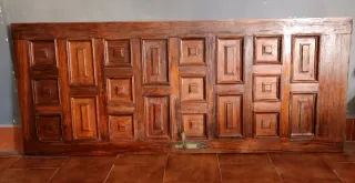 Puerta madera maciza entrada