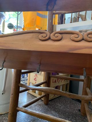 Platero de madera rústico