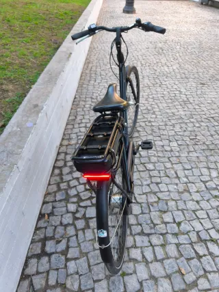 Bicicleta Eléctrica Paseo 28 Batavus