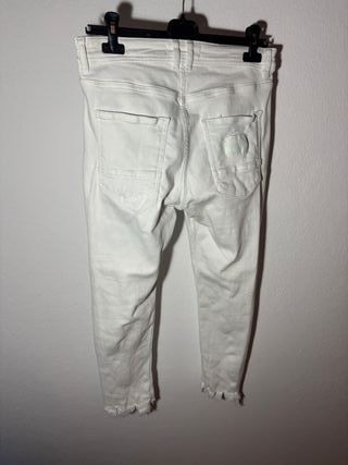 Pantalones Vaqueros Blancos Zara