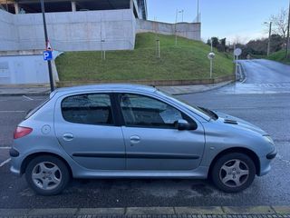 Peugeot 206 2004