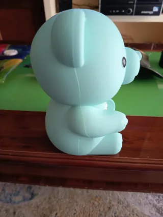 Osito azul con colgante de corazón