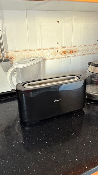 Tostadora Philips Negra