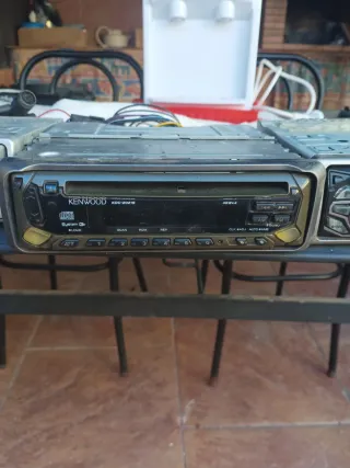 Radio CD Coche Kenwood y Pioneer, los 3por 30€