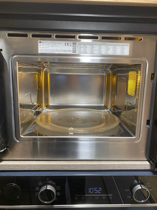 Conjunto Horno y Microondas Encastrable Negro