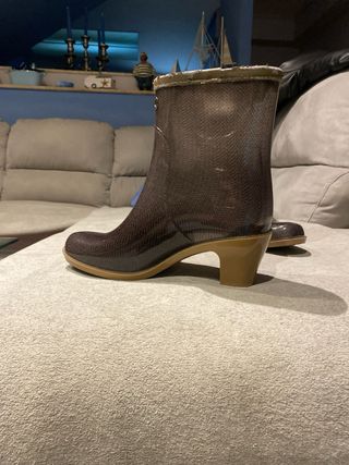 Botas de agua con tacón