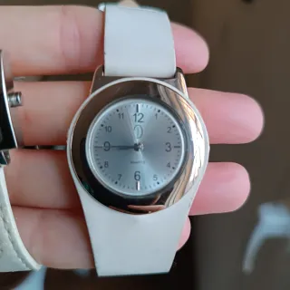 2 Relojes Pulsera Blanco y Plateado