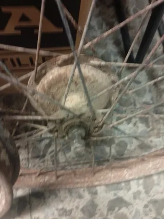 Llantas Guzzi Hispania (2 unidades)