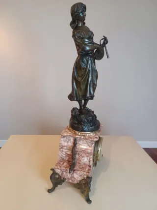 Reloj Francés “Mignon” en Mármol Rojo Griotte