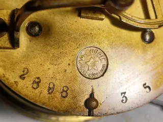 Reloj Francés “Mignon” en Mármol Rojo Griotte