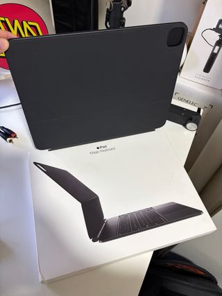 Magic Keyboard iPad Pro 13 Negro