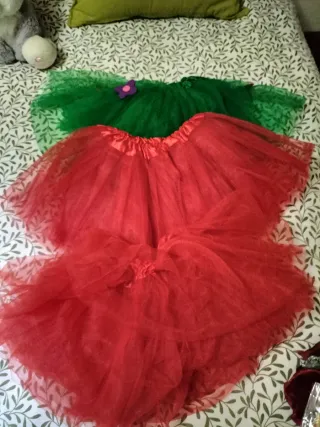 Minifalda tul verde y roja