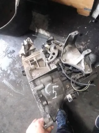 Caja cambios 2.0 HDI 136cv C5